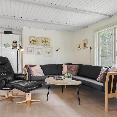 30185-ulfborg-bellisvej-509 Дом отдыха *